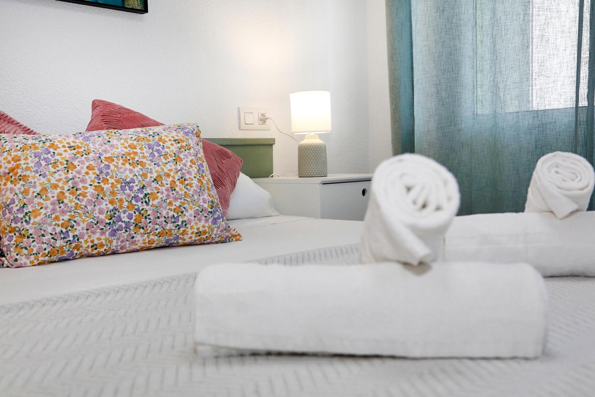 Appartement Diamar Near The Beach With Wifi à Alicante Extérieur photo
